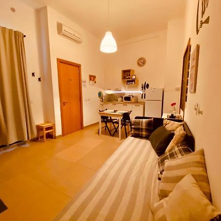 Bed&Go -Valigia Hotel Lecce Exterior photo