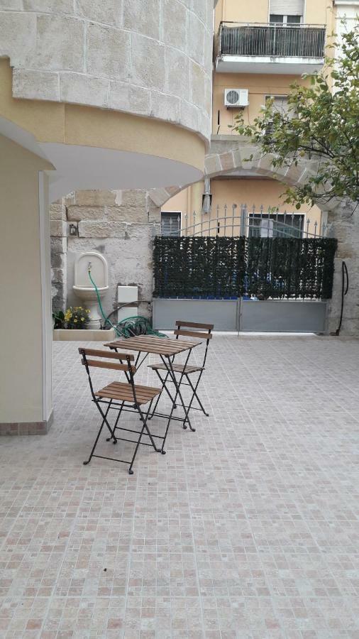 Bed&Go -Valigia Hotel Lecce Exterior photo